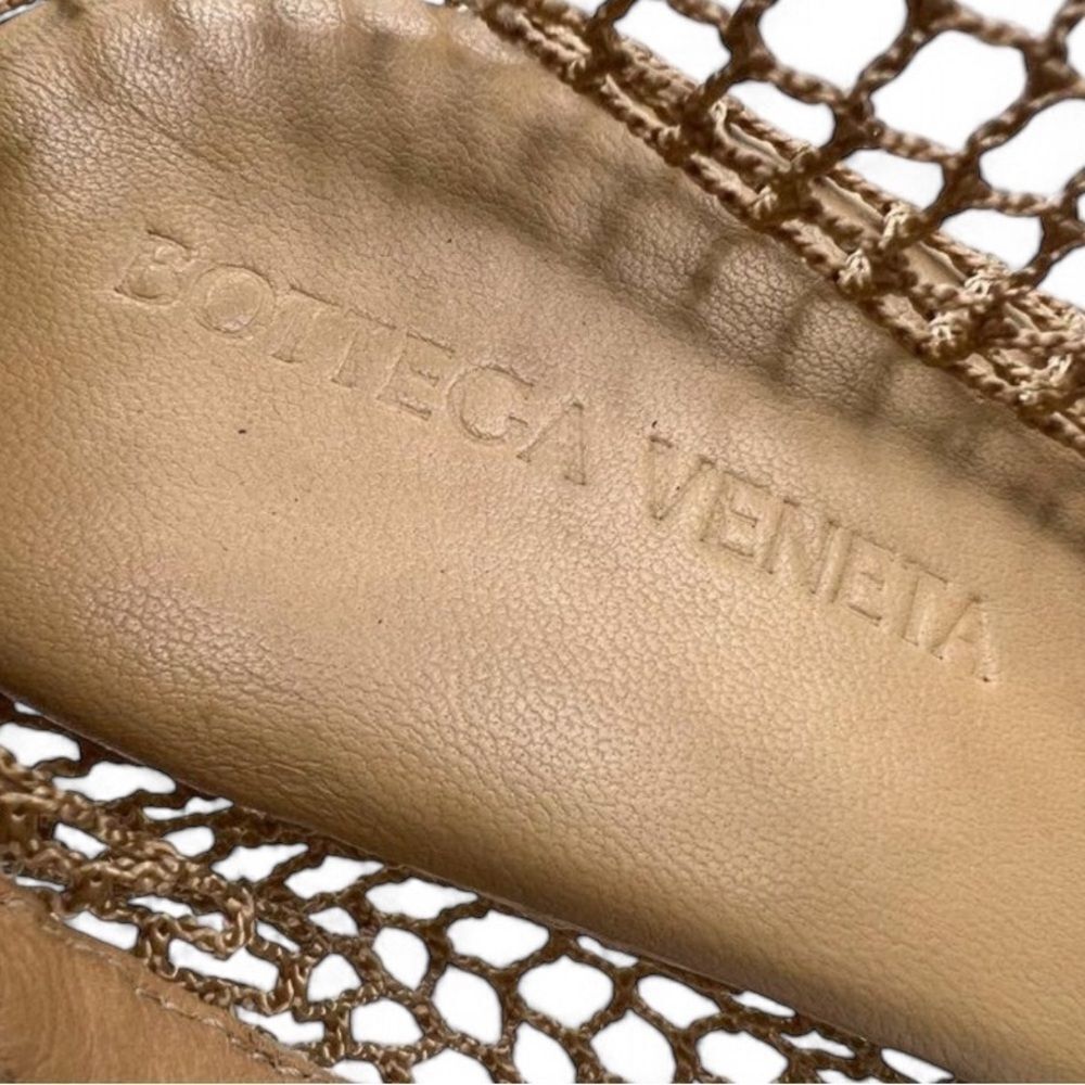 Authentic BOTTEGA VENETA Tan Sand Tex Mesh Gold Trim Runway Sandals Size… - Picture 9 of 16
